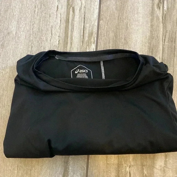 Asics Medium Mens  Workout Shirt - Picture 2 of 5